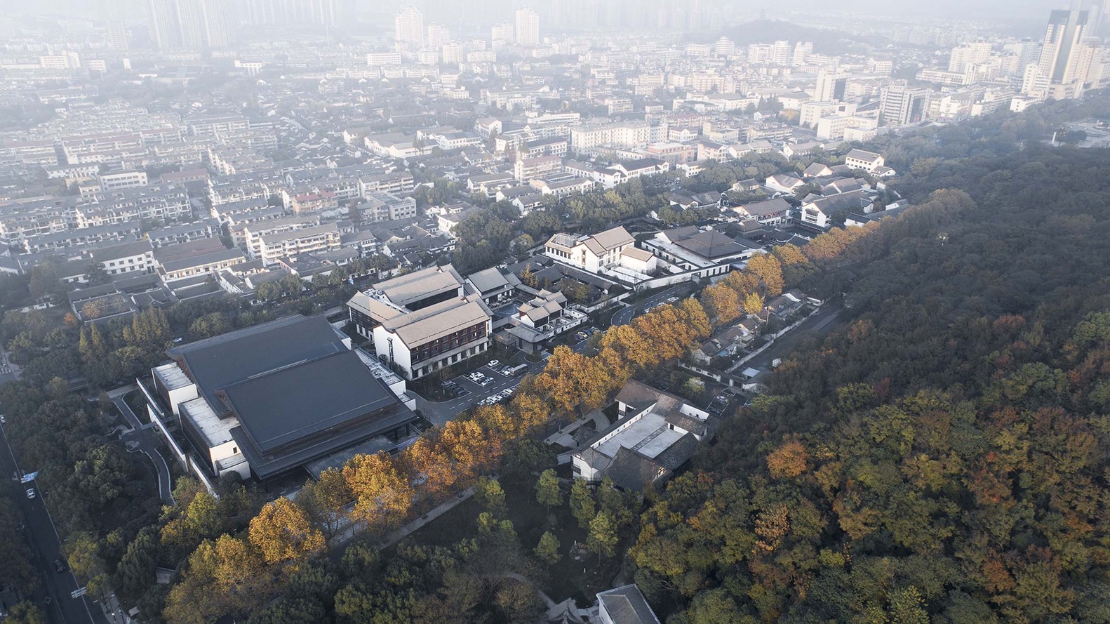 Photo14_Bird\&#039;s_Eye_View_of_the_Multi-Function_Hall-Zhang_Chenfan.jpg