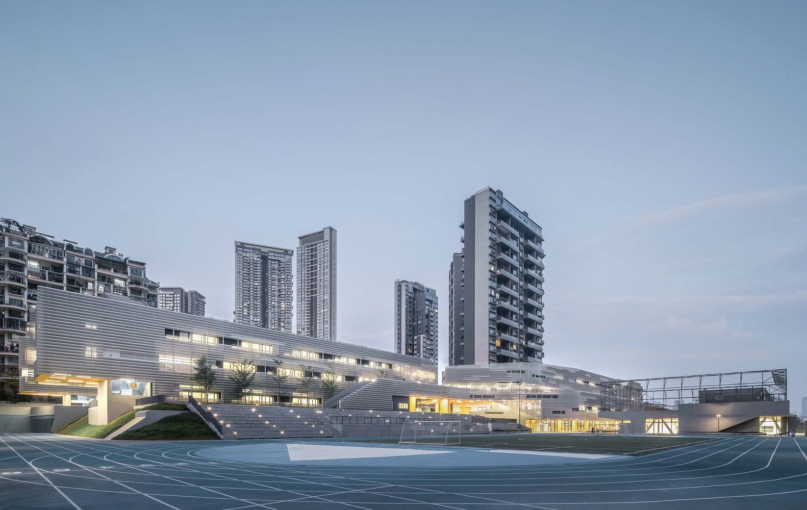 [深圳]南山外国语学校科华学校